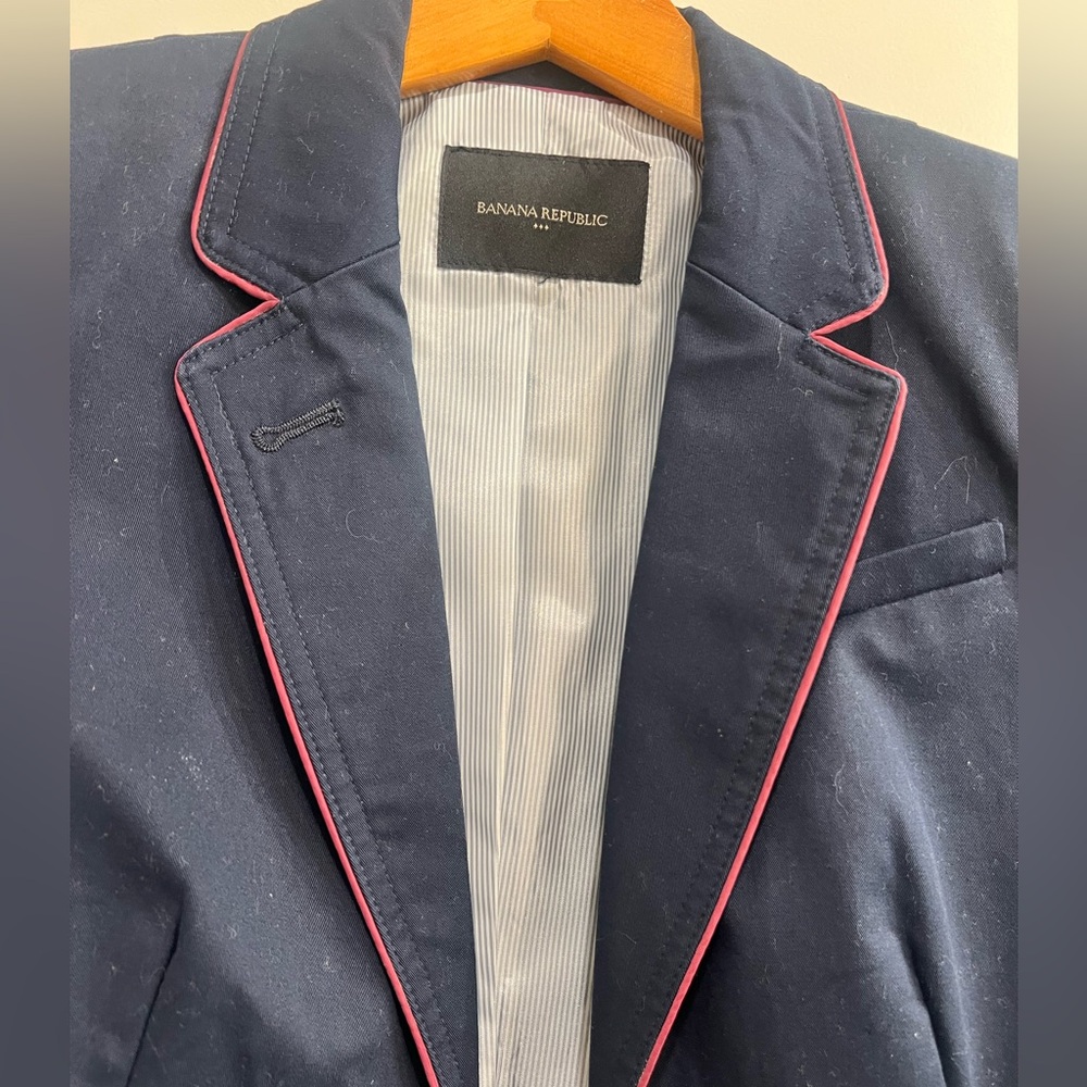 Women’s banana republic blazer, size 4